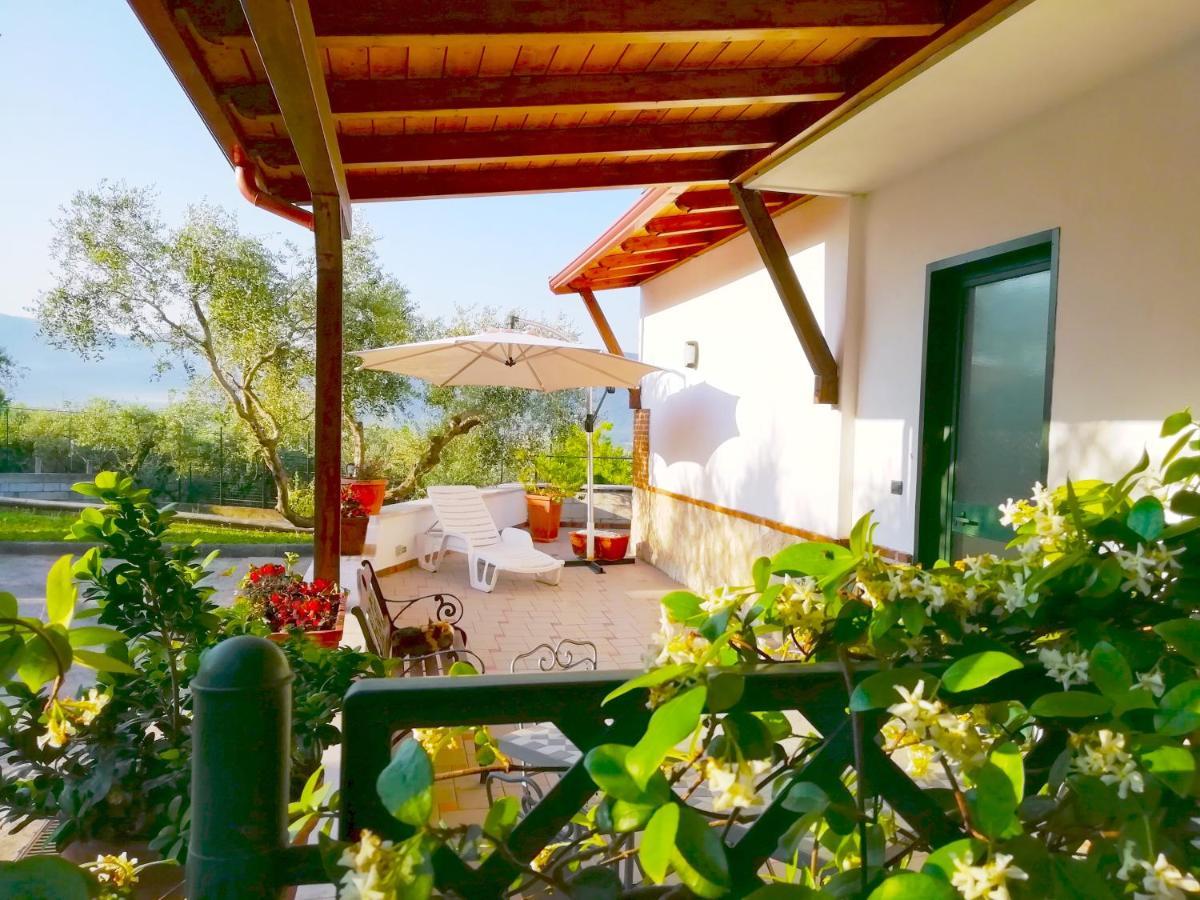B&B Maison Villa Vittorio Avella Eksteriør billede